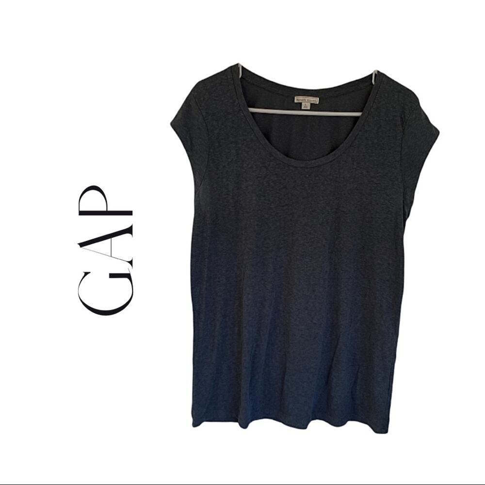 Gap Maternity Crew Neck Tee